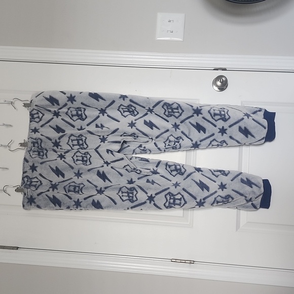 Harry Potter Fluffy Pajama Pants 2XL - Picture 2 of 4